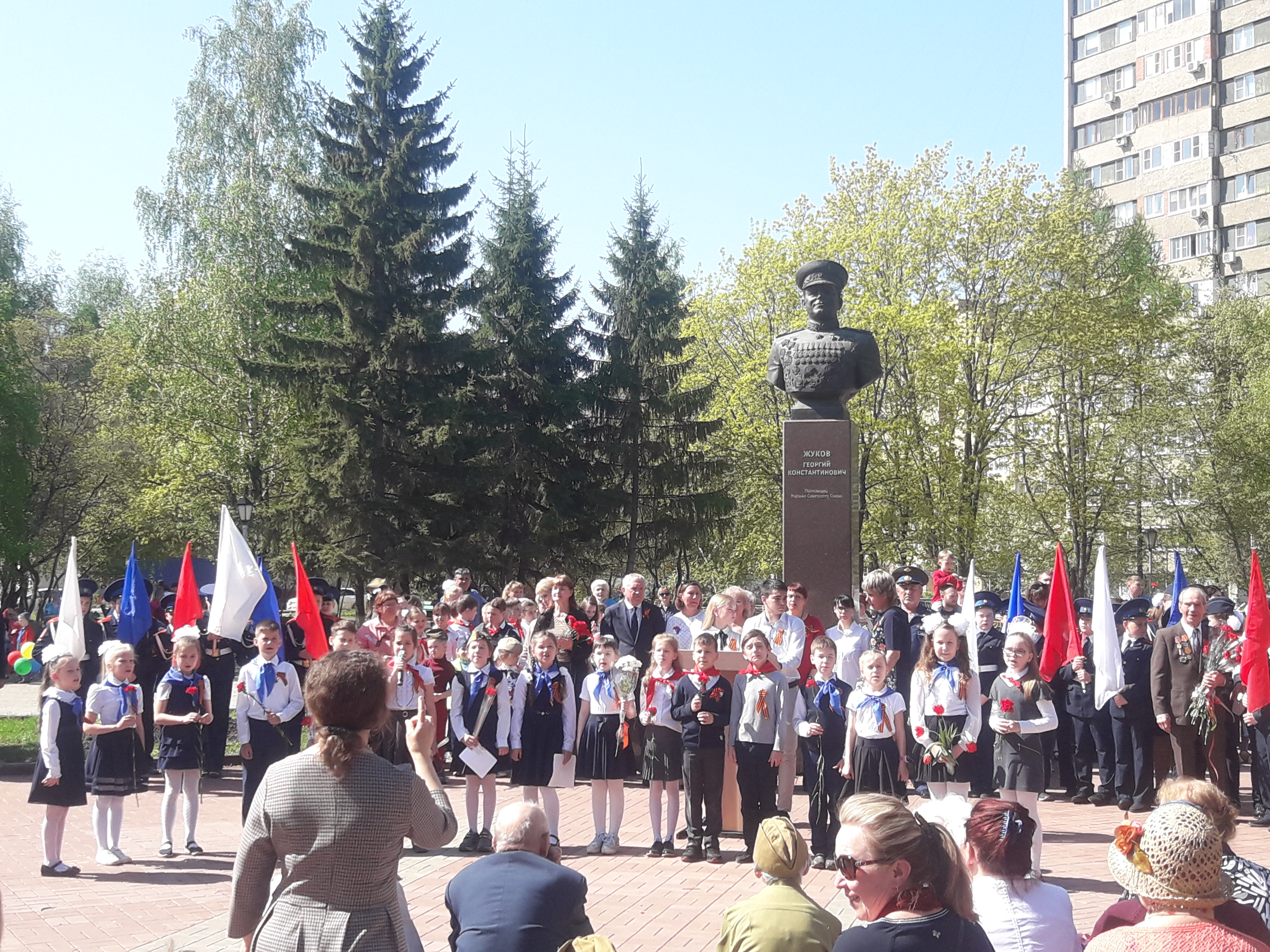 День Победы у памятника Г.К.Жукову